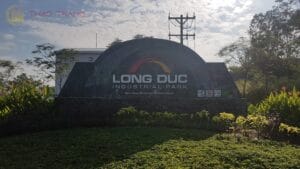 Xe đưa đón nhân viên KCN Long Đức